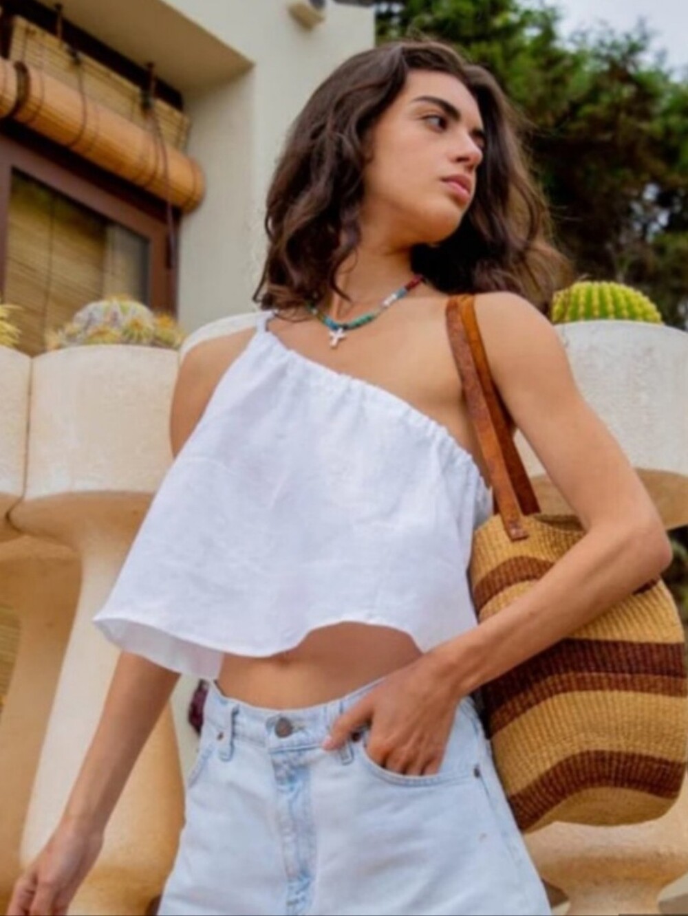VRG GRL White Linen Cropped One Shoulder Flowy Top Size 8